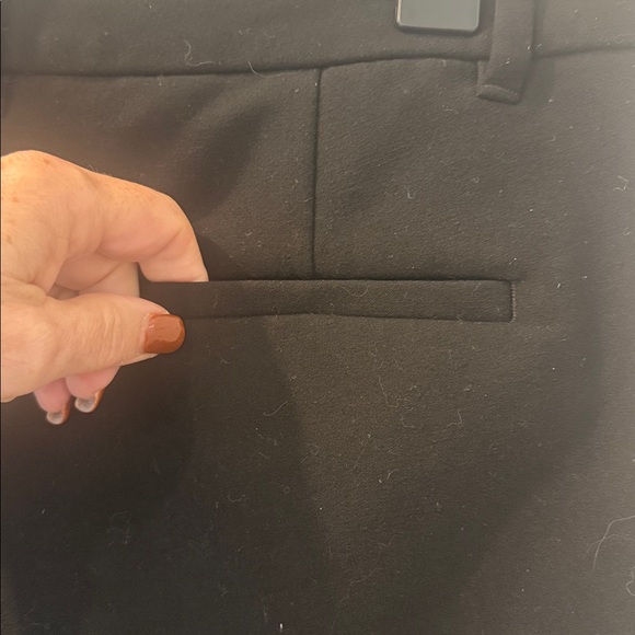 ANN TAYLOR Black Straight Ruffle Hem Pants Size 10 EUC $109 KL - Picture 10 of 15